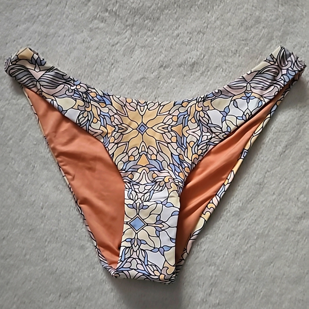 *NWT* Jcrew Curved Waist Bikini Swimsuit Bottom